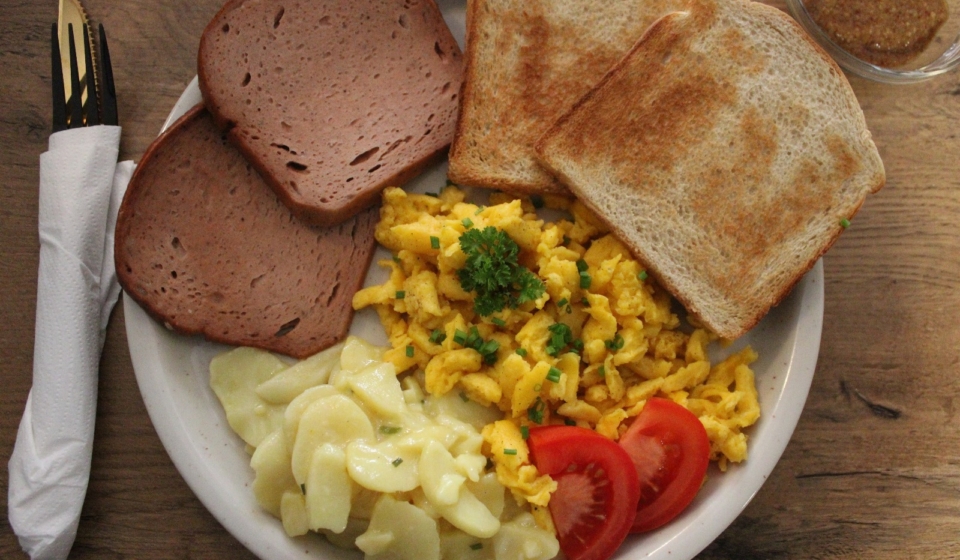 WhatsApp Image 2026-02-01 at 21.10.38